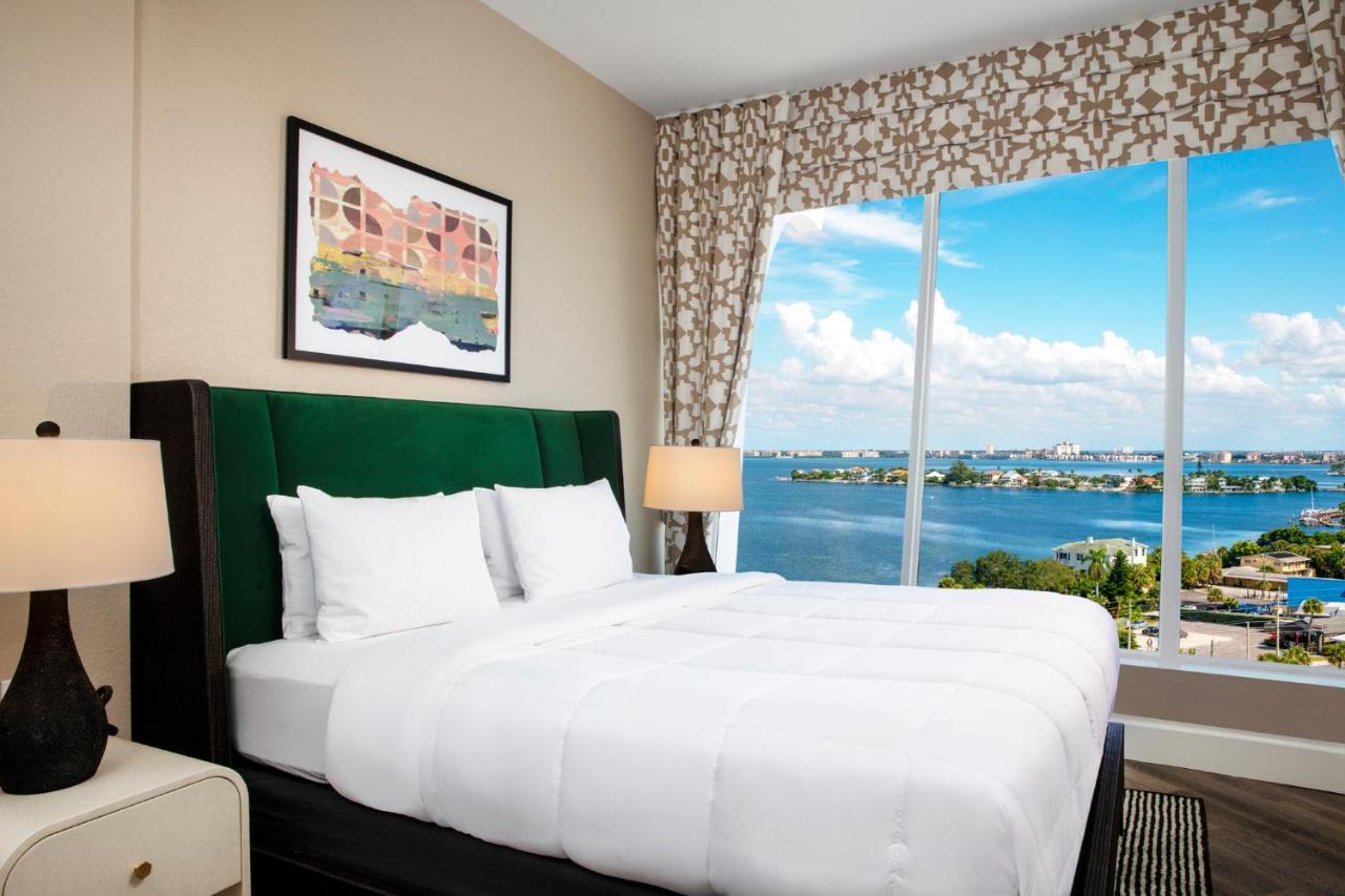 Bellwether Beach Resort St. Pete Beach Exterior foto