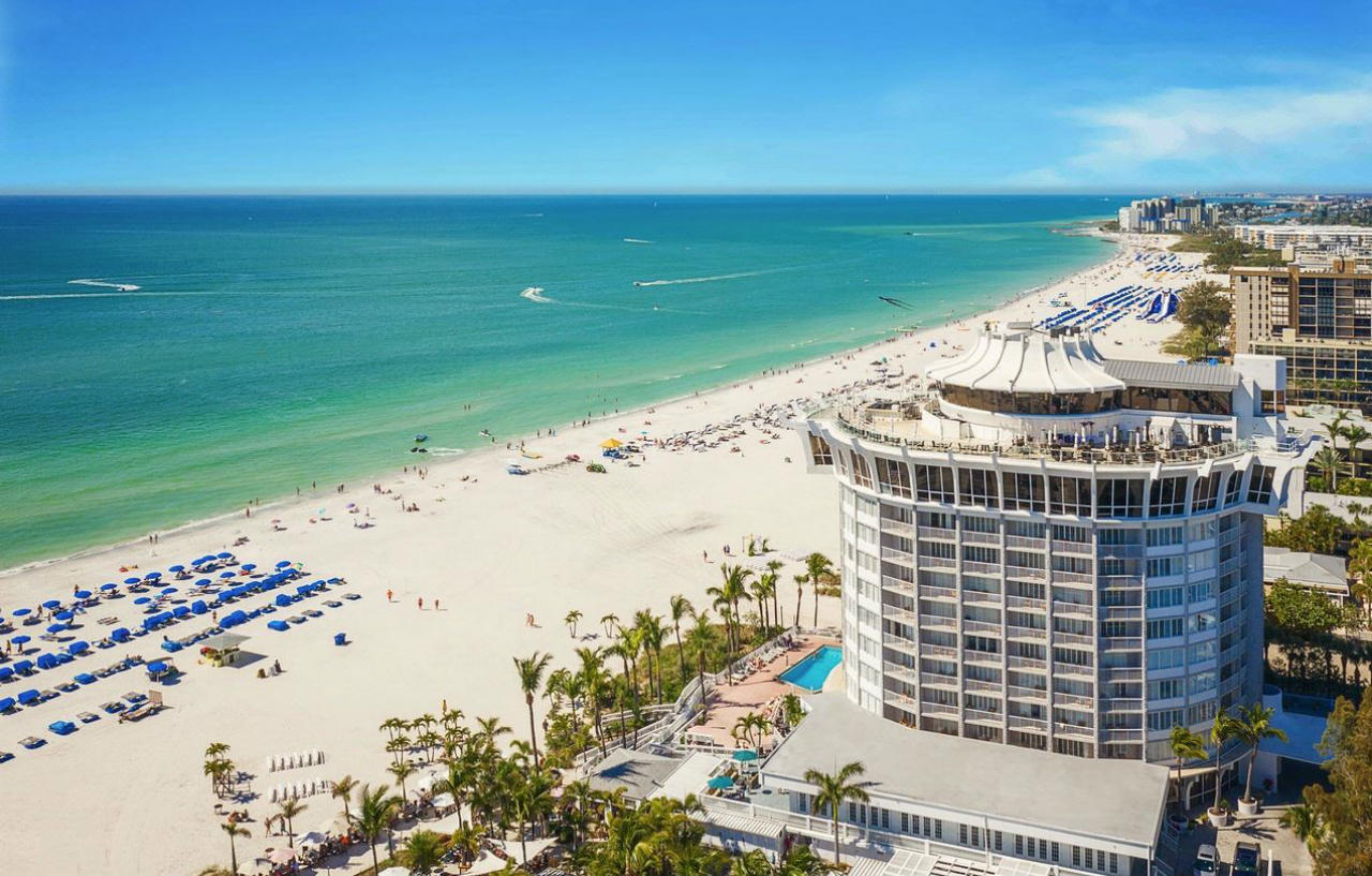 Bellwether Beach Resort St. Pete Beach Exterior foto